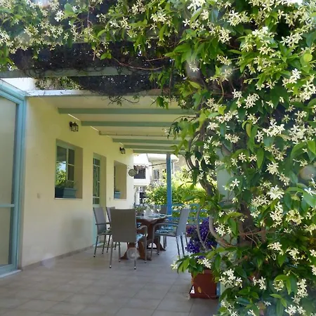 Daire Avgi Garden House Chania With Private Entrance *